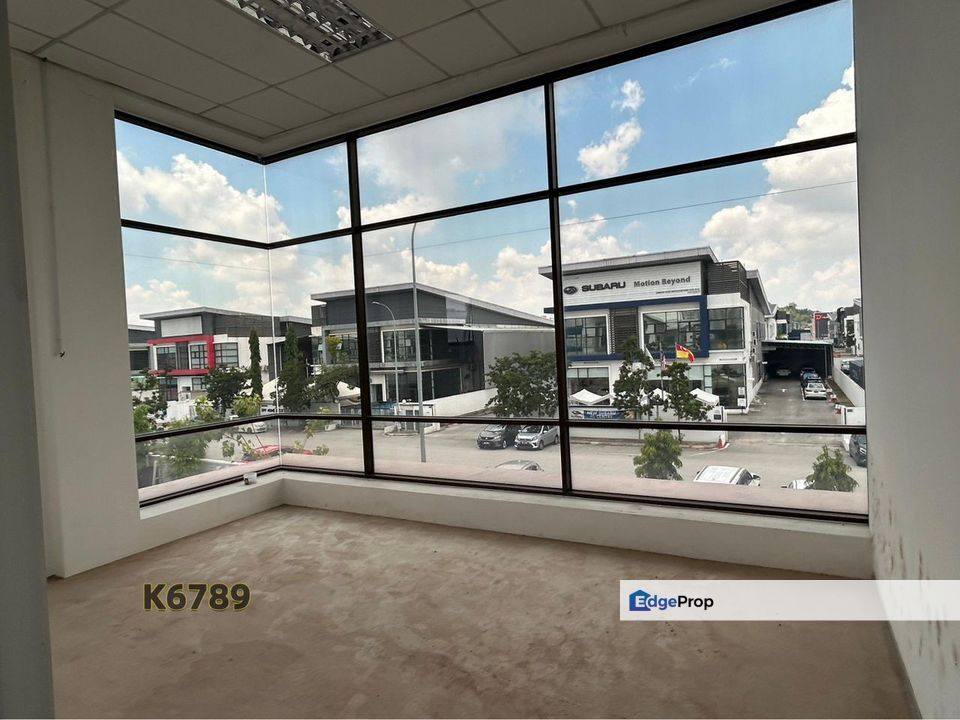 Astana Bukit Raja 1.5 Storey Semi-D Factory 150 Amps Good Condition, Selangor, Klang