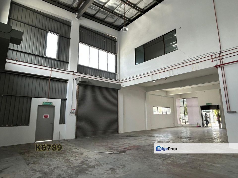 Astana Bukit Raja 1.5 Storey Semi-D Factory 150 Amps Good Condition, Selangor, Klang