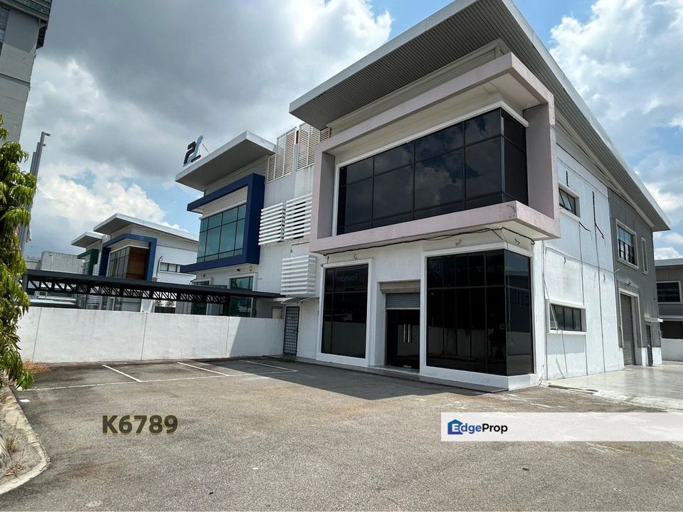 Astana Bukit Raja 1.5 Storey Semi-D Factory 150 Amps Good Condition, Selangor, Klang