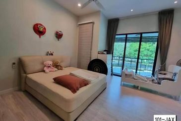 Periwinkle @ Bandar Rimbayu