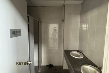 Gateway 16, Bandar Bukit Raja