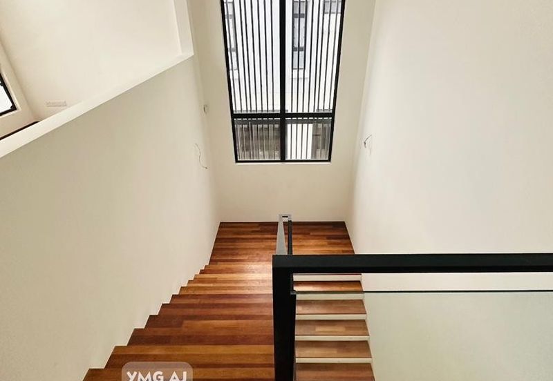 Casa Sutra, Alam Nusantara