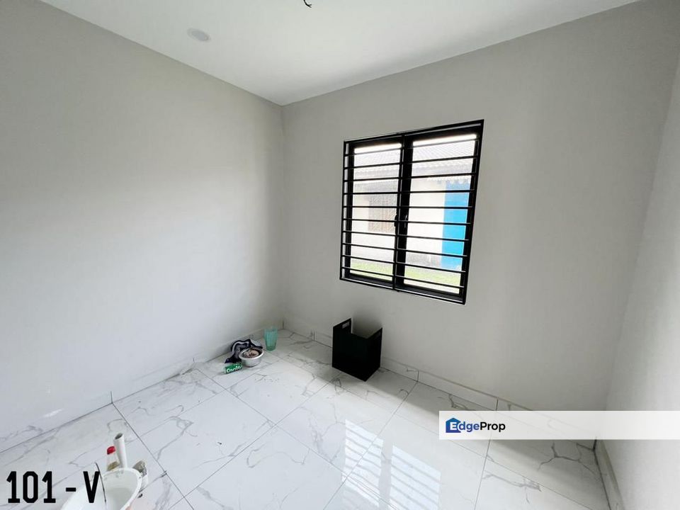 Taman Sentosa 1-Storey 20x60 Renovated Extended Tip Top Condition Ready Move In , Selangor, Klang