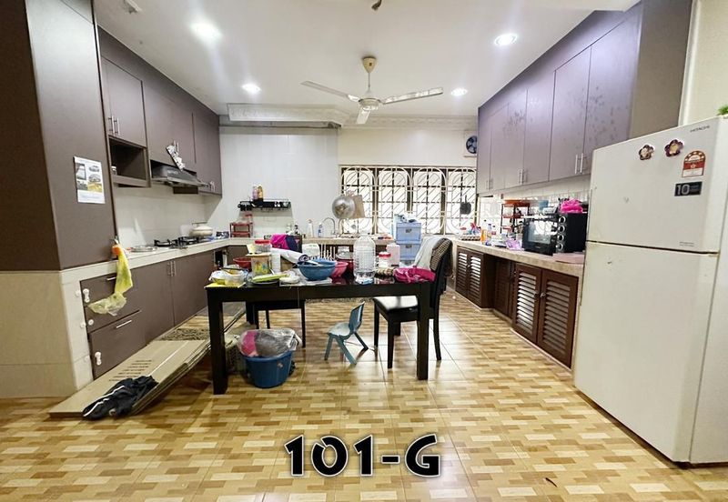 Taman Tepi Sungai ( Taman Teluk Pulai Indah )