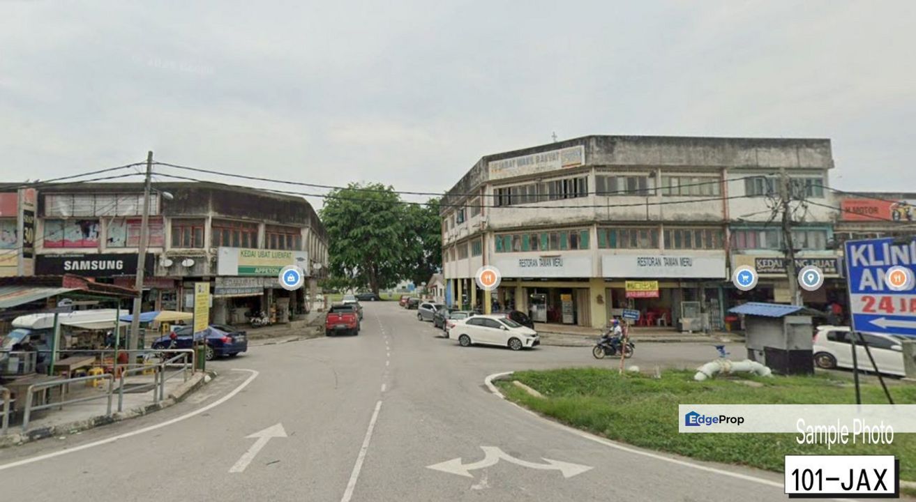 Meru Batu 6 Klang 3-Storey Shoplot Face Mainroad Good Condition , Selangor, Klang