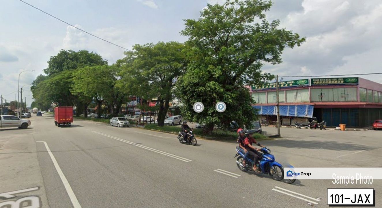 Meru Batu 6 Klang 3-Storey Shoplot Face Mainroad Good Condition , Selangor, Klang