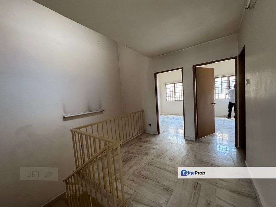 Laksamana Taman Sentosa 2-Storey 18x70 Good Condition Best Value, Selangor, Klang