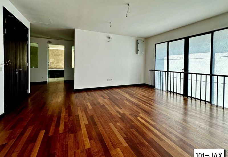 Duta Villa, Setia Alam