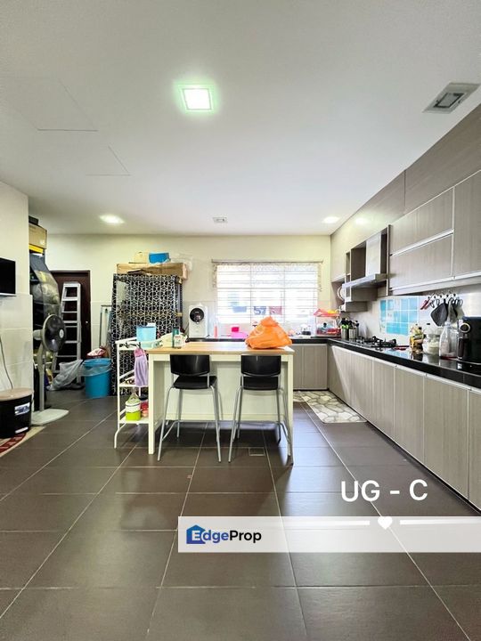 Bandar Puteri Klang 2-Storey 22x75 Extended with Balcony Good Condition, Selangor, Klang