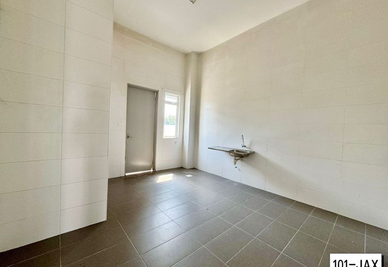 Canary Garden @Bandar Bestari