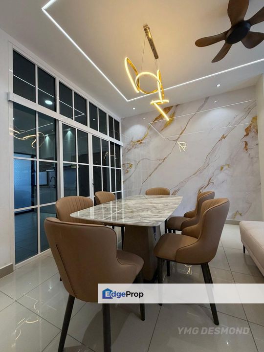 Bandar Bukit Raja Lyra 2-Storey Renovated Tip Top Condition Best Value, Selangor, Klang