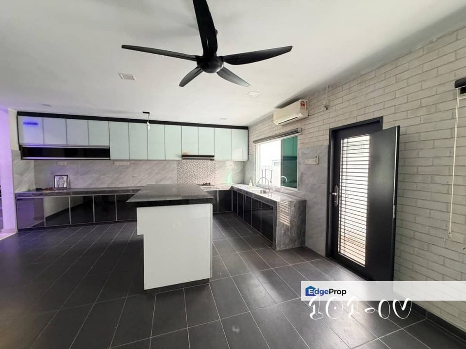 D’Laman Greenville 2-Storey Semi-D Renovated Good Condition, Selangor, Klang