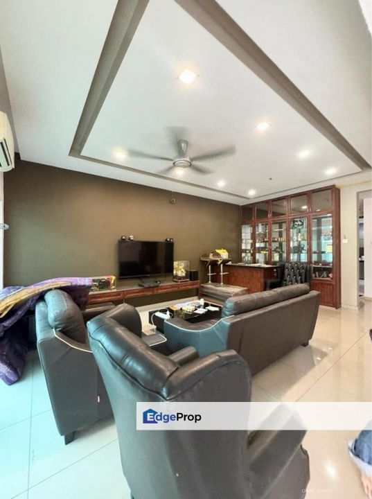 Kota Bayuemas 2-Storey 24x70 Renovated Extended Face Open Tip Top Condition , Selangor, Klang