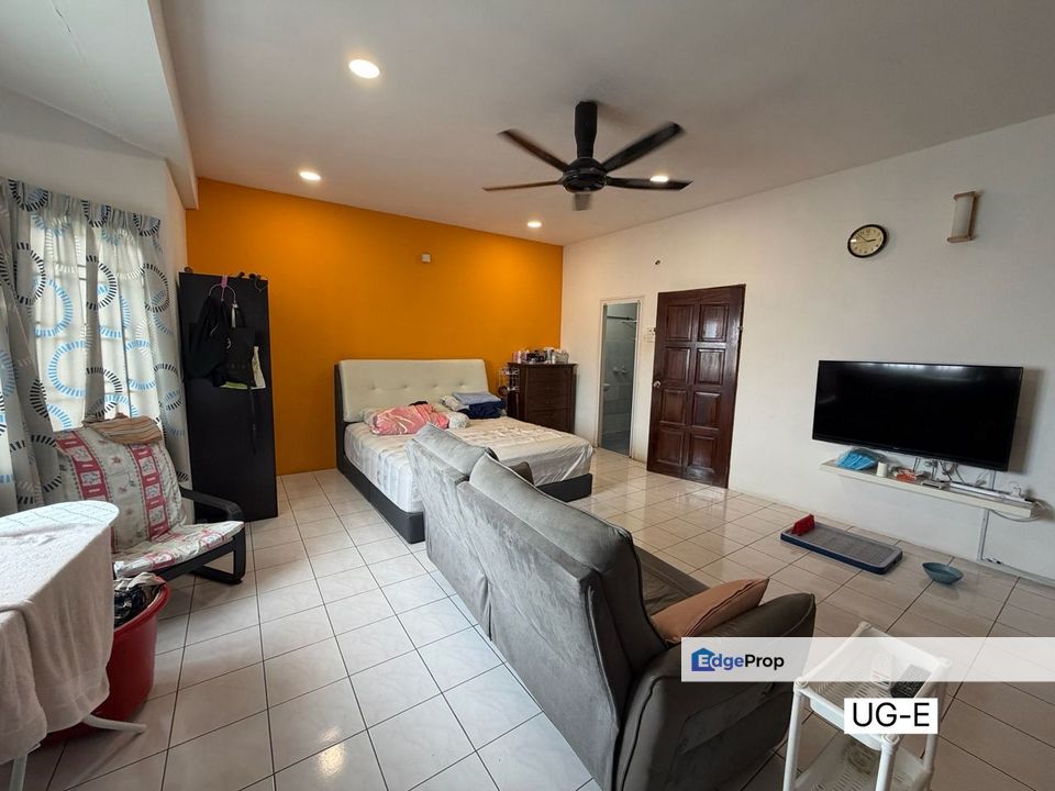 Taman Seri Bahagia 2-Storey 20x65 Renovated Extended Good Condition, Selangor, Klang