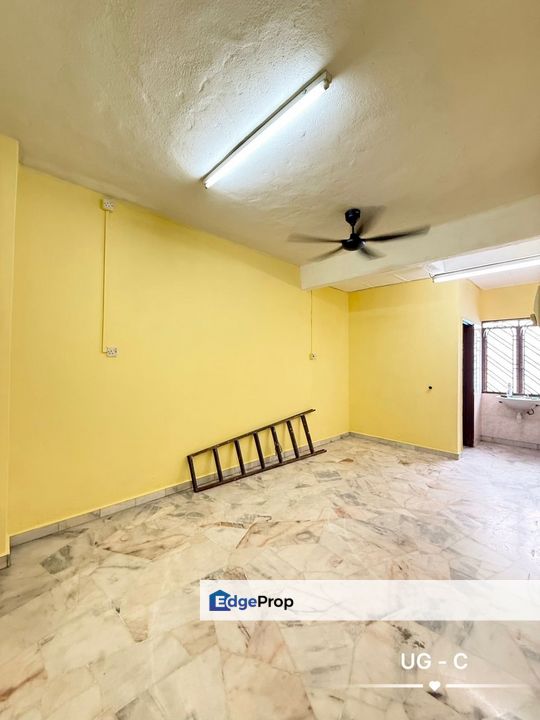 Meru Klang（Near Klang Parade) 2-Storey Extended Good Condition, Selangor, Klang