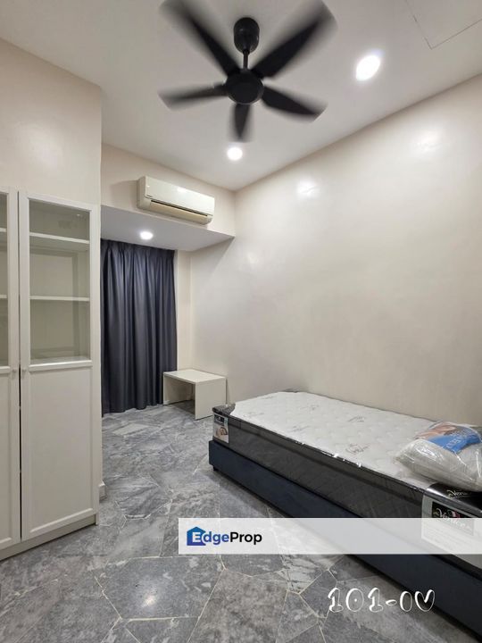 Taman Eng Ann nearby Palm Garden  2 Storey Renovated Extended Good Condition Ready Move In, Selangor, Klang