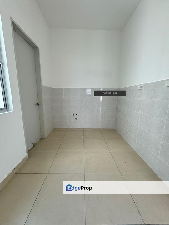 Taman Seri Residensi Sungai Kapar 2-Storey Bungalow Basic Unit Good Condition, Selangor, Kapar 