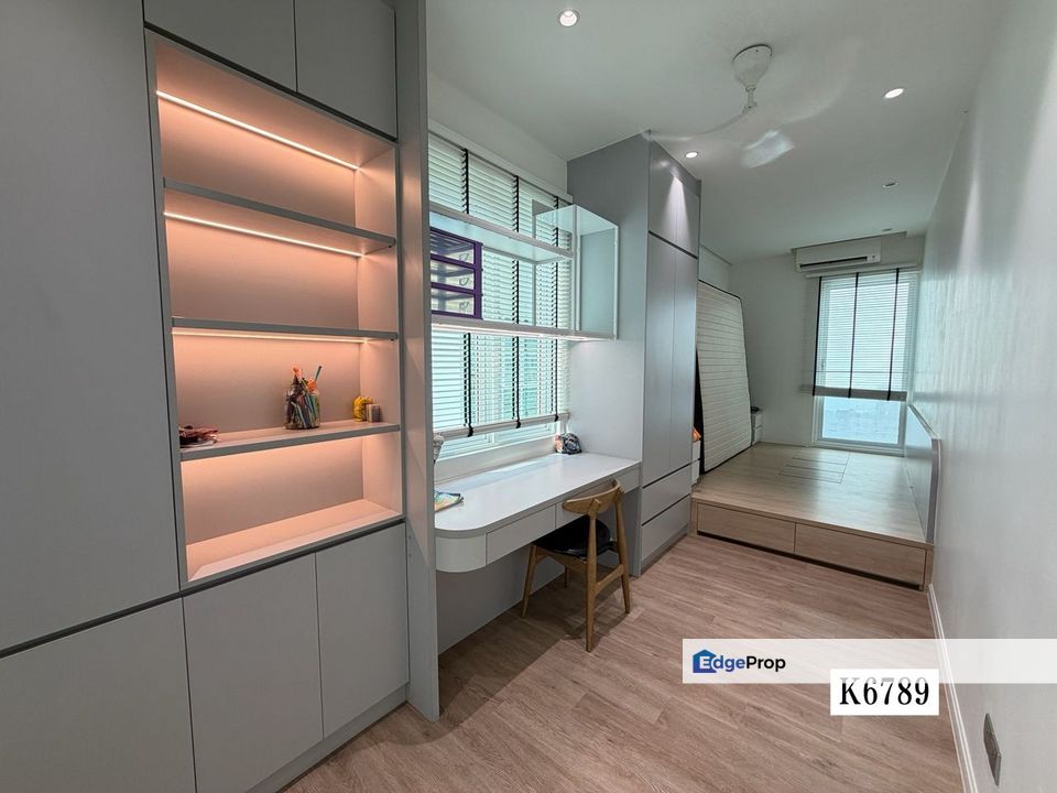 D Laman Geeenville 2-Storey Semi-D Renovated Ready Move In Best Value, Selangor, Klang