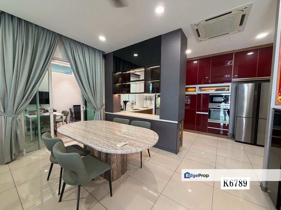 D Laman Geeenville 2-Storey Semi-D Renovated Ready Move In Best Value, Selangor, Klang