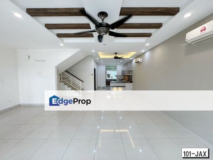 Cassava Bandar Puteri Klang 2.5-Storey Renovated Good Condition Ready Move In , Selangor, Klang