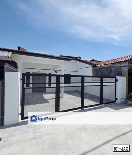 Pekan Meru Klang 1-Storey Ready Move In Newly Refurbished Good Condition , Selangor, Klang