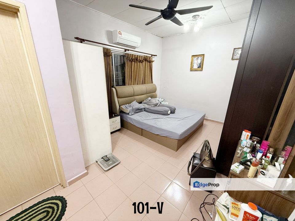 Taman Teluk Gedung Indah 2-Storey 20x60 Renovated Extended Good Condition , Selangor, Port Klang