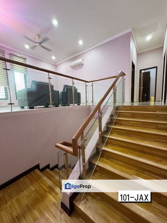 Kota Bayuemas Klang 2-Storey Semi-D Ready Move In Good Condition , Selangor, Klang