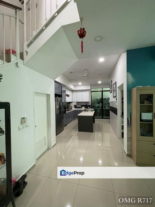 Setia Utama 1 Setia Alam 3-Storey Semi-D Renovated Furnished Good Condition, Selangor, Shah Alam