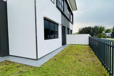 Dremien @ Eco Ardence