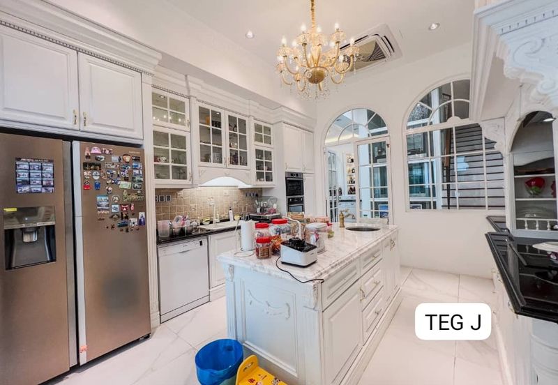 Duta Villa, Setia Alam