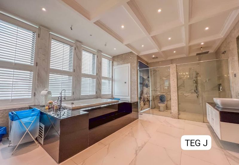 Duta Villa, Setia Alam