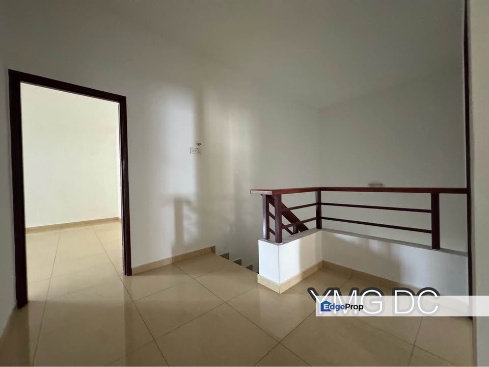 Bandar Parklands Klang 2-Storey Semi-D Renovated Extended Good Condition , Selangor, Klang