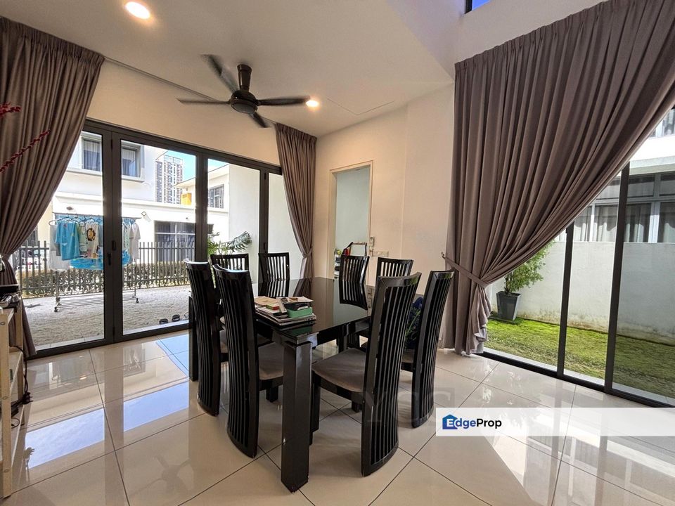 Aeres Eco Ardence 2-Storey Pavilion Home Good Cobndition Best Value, Selangor, Shah Alam