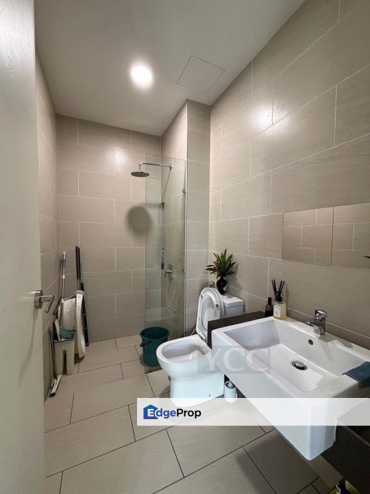 Aeres Eco Ardence 2-Storey Pavilion Home Good Cobndition Best Value, Selangor, Shah Alam