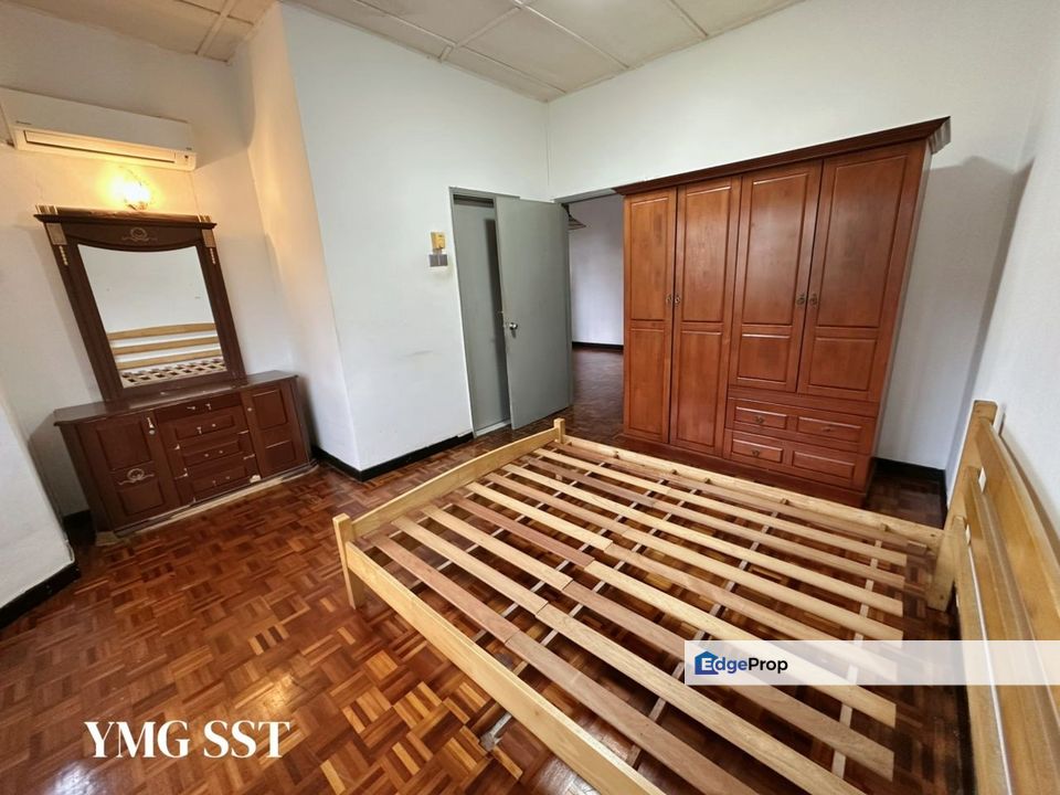 Puchong Bandar Kinrara 3 @ 2-Storey 22x75 Basic Unit Good Condition , Selangor, Bandar Kinrara Puchong