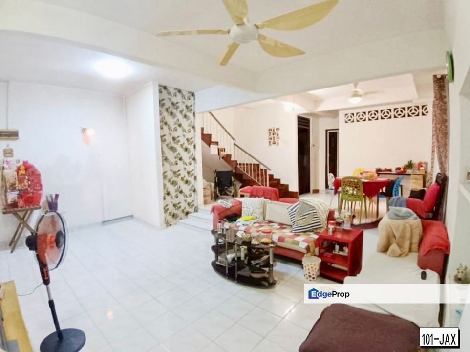 Taman Palm Grove Klang 2-Storey Endlot Renovated Extended Good Condition , Selangor, Klang