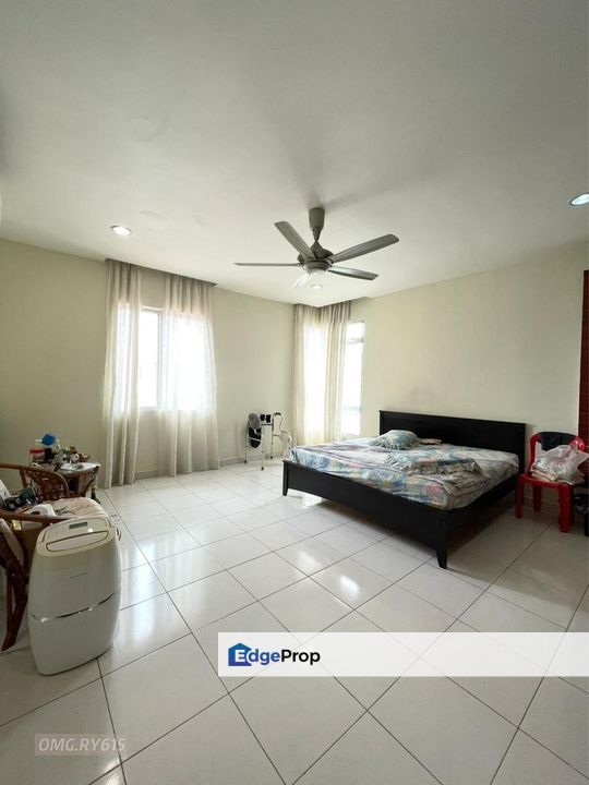 Aman Perdana Klang 2-Storey Semi-D Renovated Good Condition, Selangor, Klang