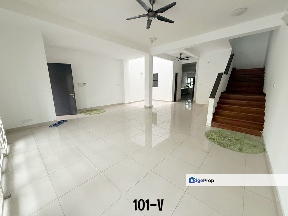 Pentas 2 Alam Impian 2-Storey 25x85 Basic Unit Good Condition , Selangor, Shah Alam
