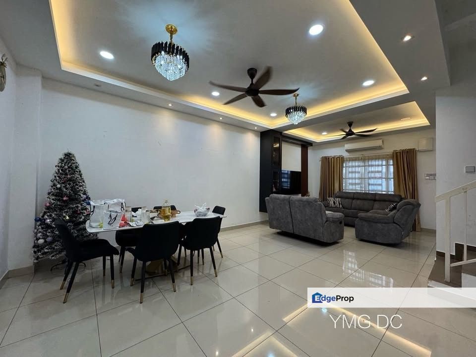 Taman Sentosa Klang 2-Storey 20x75 Renovated TipTop Condition , Selangor, Klang