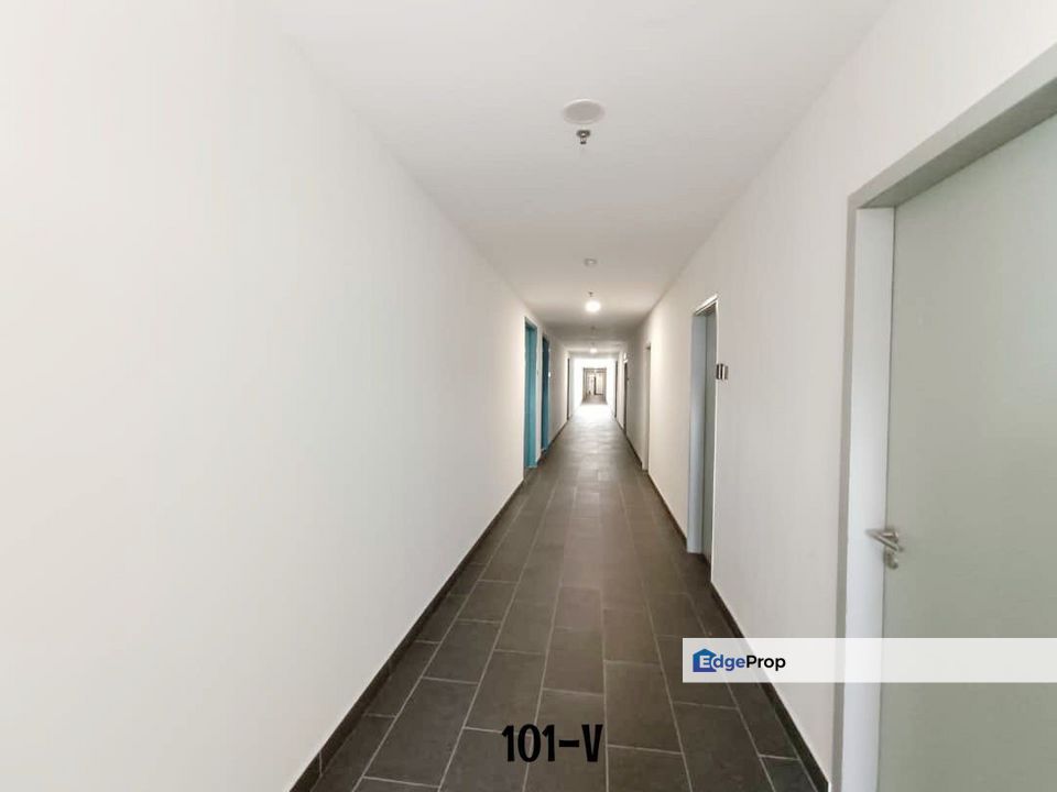 The Glenz Glenmarie Shah Alam Office Unit 1173sqft Basic Unit Good Condition, Selangor, Shah Alam