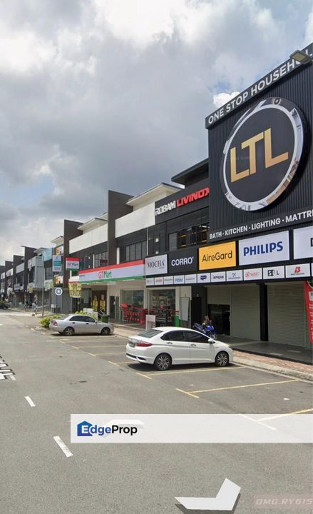 Kota Bayuemas 2-Storey Shoplot 22x75 Face Mainroad Good Condition, Selangor, Klang