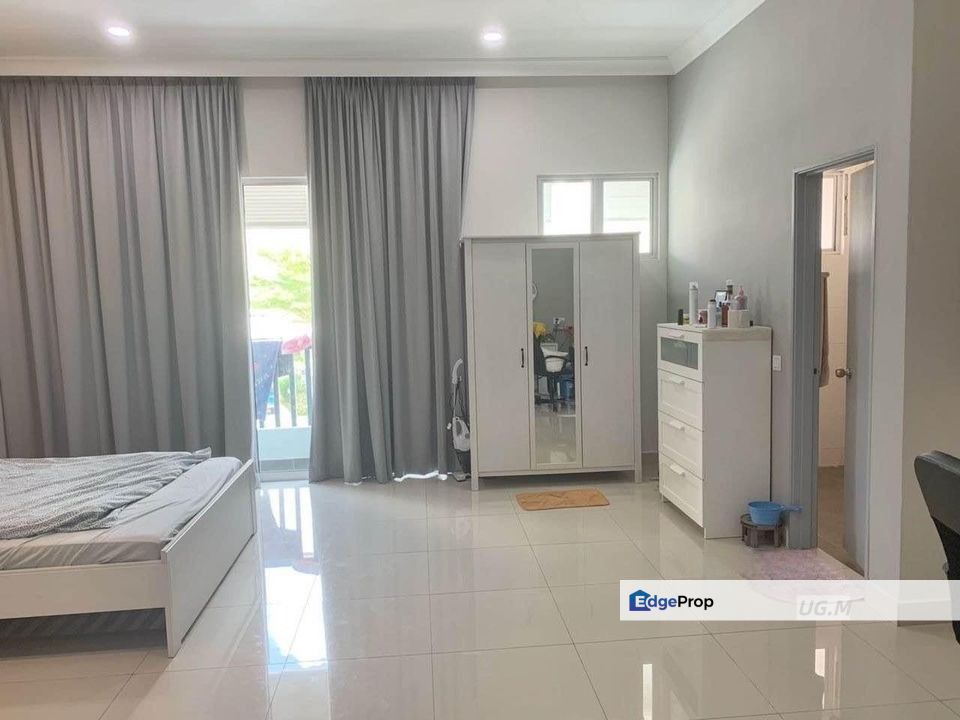 Bandar Rimbayu IJM Perennia 2-Storey 24x80 Renovated Extended Ready Move In , Selangor, Telok Panglima Garang