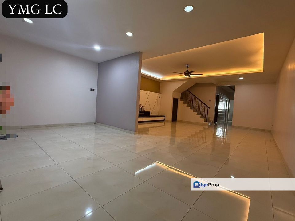 Taman Bayu Perdana 2-Storey 20x85 Renovated Extended Ready Move In Good Condition, Selangor, Klang