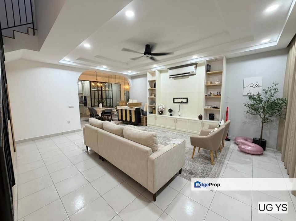 Elsa Bandar Bukit Raja 2-Storey Renovated Extended Furnished Ready Move In , Selangor, Klang