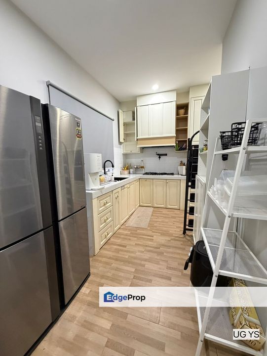 Elsa Bandar Bukit Raja 2-Storey Renovated Extended Furnished Ready Move In , Selangor, Klang