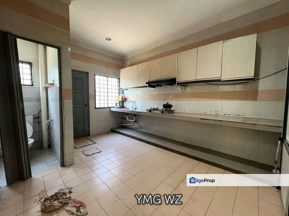 Bandar Sentosa Klang Area Bendahara 2-Storey 22x75 Renovated Good Condition, Selangor, Klang