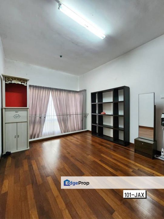 Bandar Parklands Klang 2-Storey Semi-D Renovated Extended Face Open Good Condition, Selangor, Klang