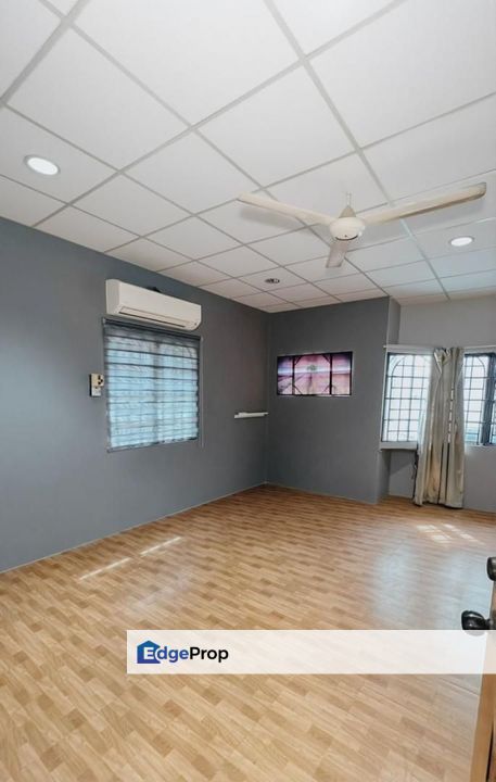 Bayu Perdana Klang 2-Storey Endlot 20x75 Renovated Extended Good Condition, Selangor, Klang