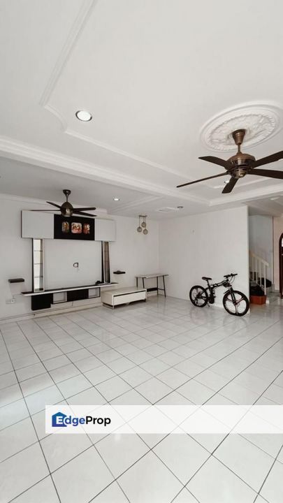 Bayu Perdana Klang 2-Storey Endlot 20x75 Renovated Extended Good Condition, Selangor, Klang