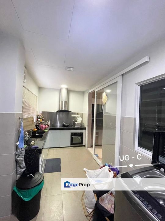 Bandar Puteri Klang Cassava 2.5-Storey 22x75 Renovated Good Condition , Selangor, Klang